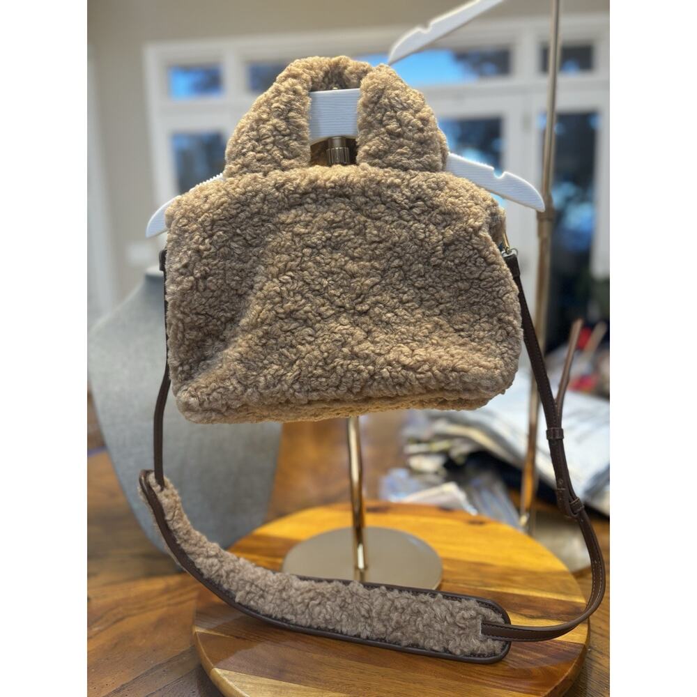 Laundry by Shelli Segal Y2K Los Angeles Small Brown Faux Fur Sherpa Crossbody - Picture 3 of 16